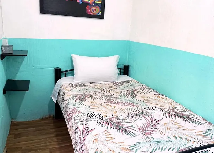 Alo Guest house *